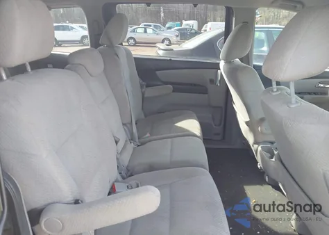 2016 Honda Odyssey Se из США, поврежденный, VIN 5FNRL5H3XGB043802